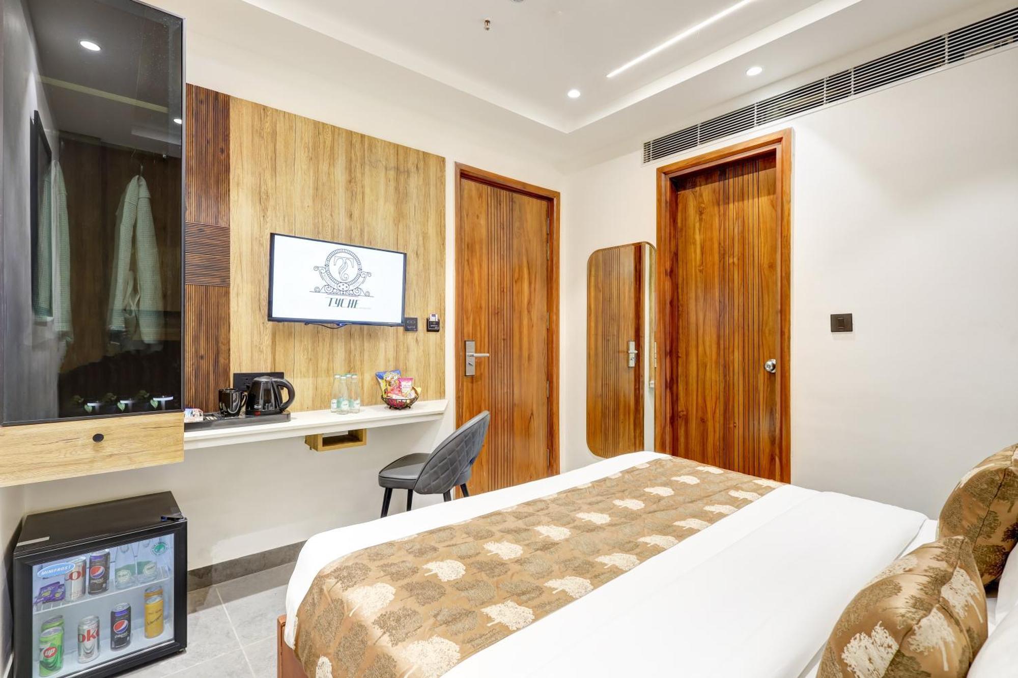 The Tyche New Delhi - Traveller'S Choice Award Winner 2025 Ню Делхи Екстериор снимка