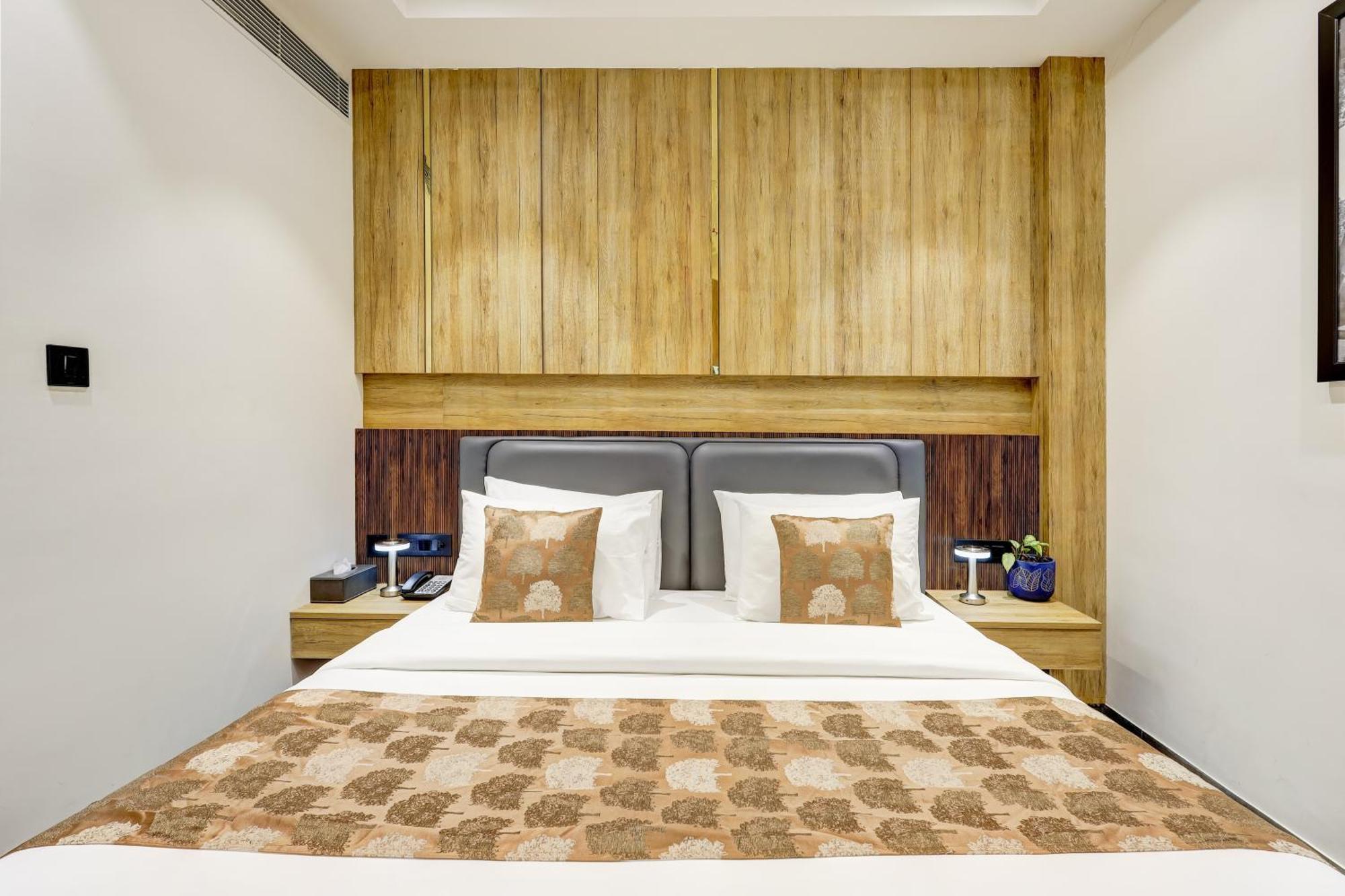 The Tyche New Delhi - Traveller'S Choice Award Winner 2025 Ню Делхи Екстериор снимка