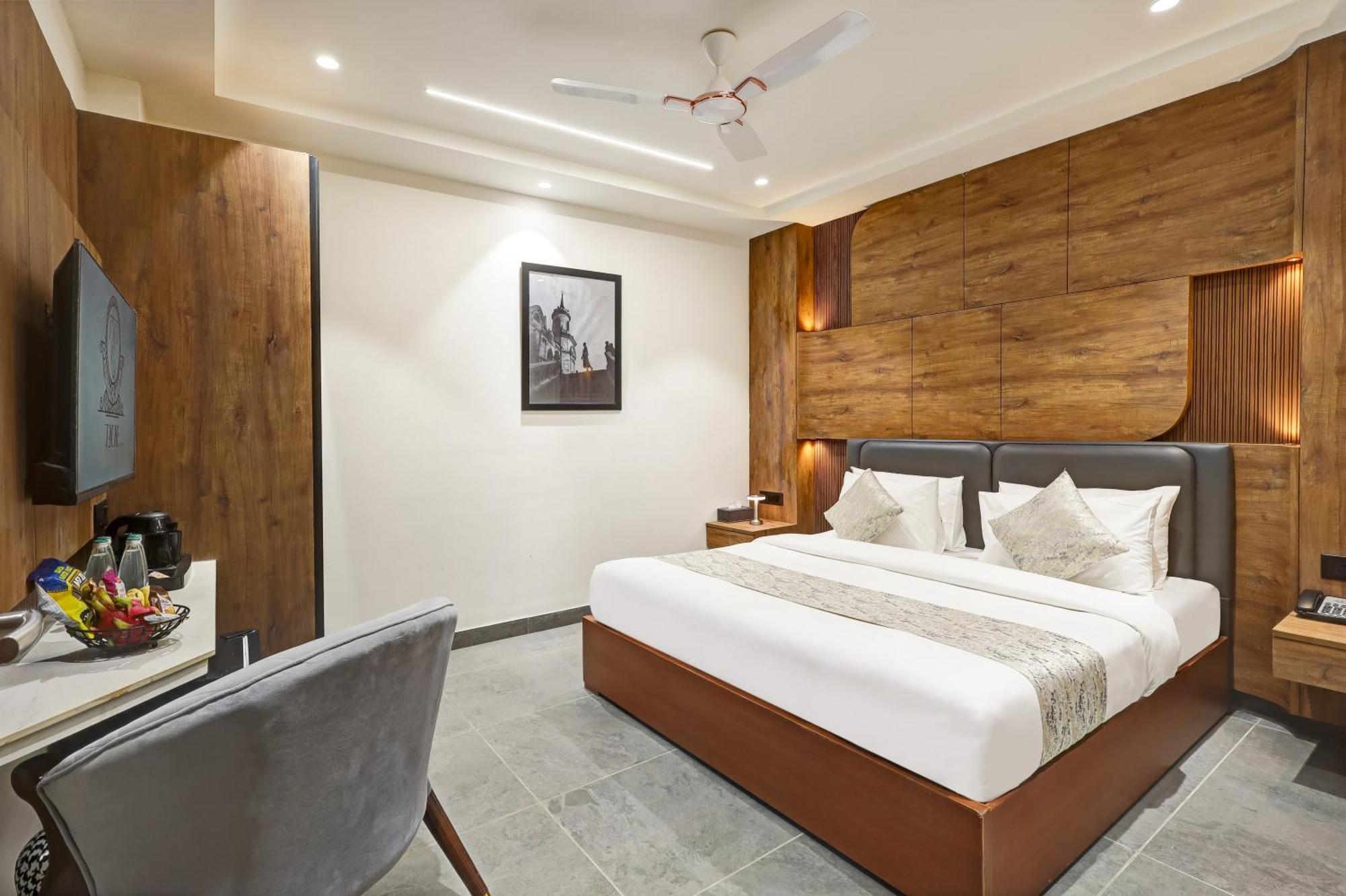 The Tyche New Delhi - Traveller'S Choice Award Winner 2025 Ню Делхи Екстериор снимка