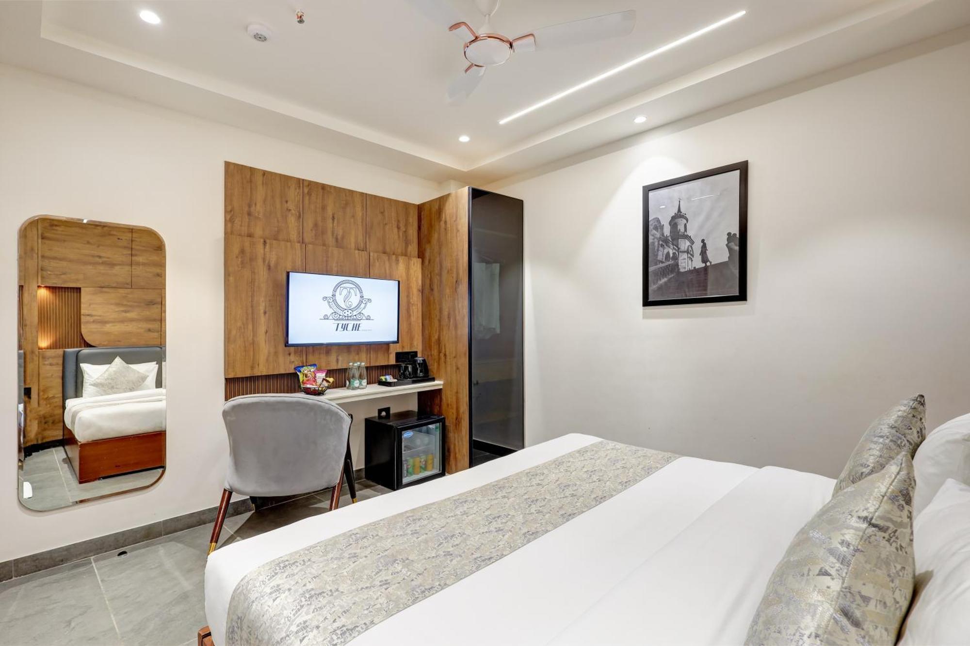 The Tyche New Delhi - Traveller'S Choice Award Winner 2025 Ню Делхи Екстериор снимка